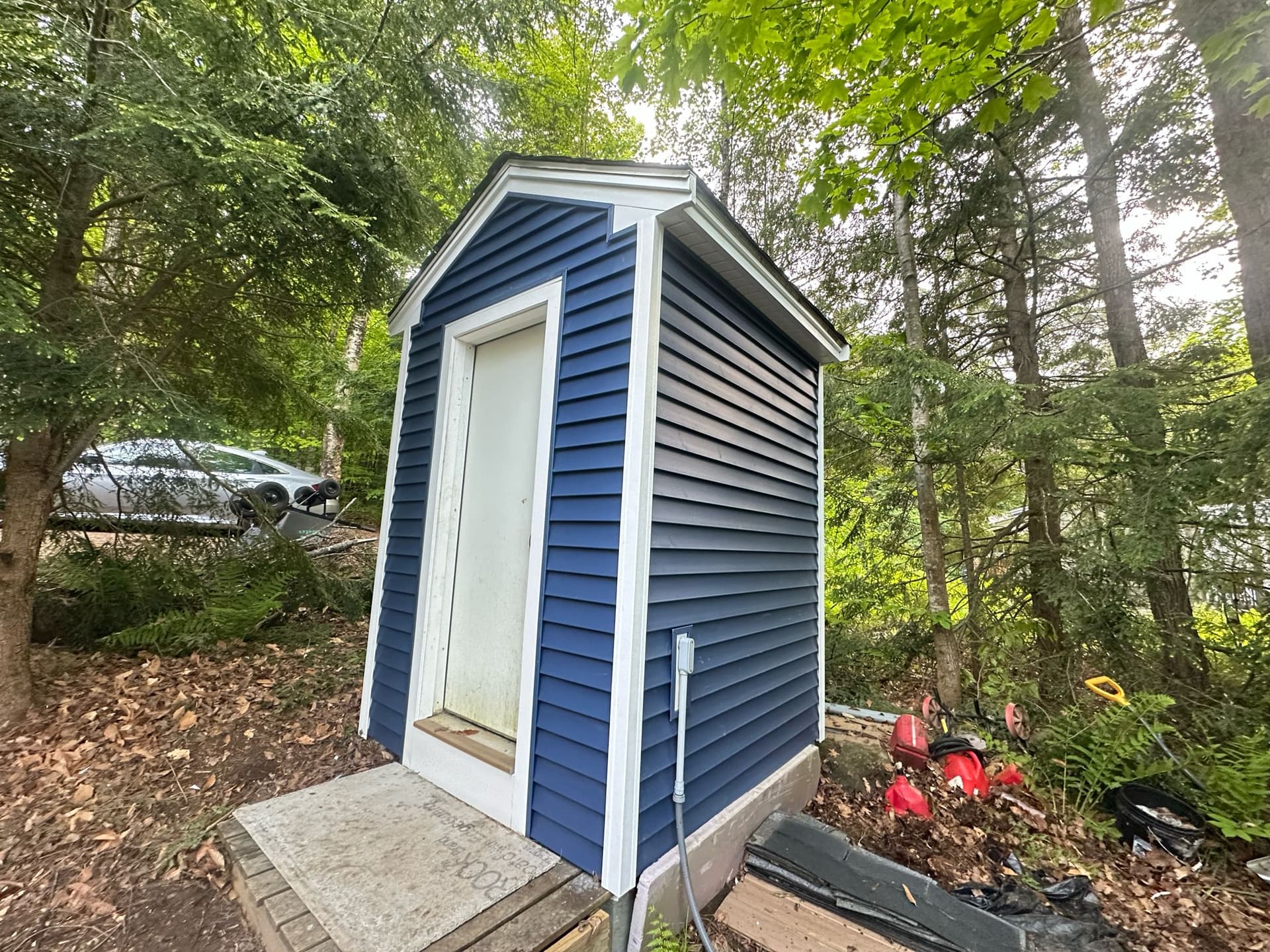Outbuilding siding installation at lakefront property, Massachusetts
